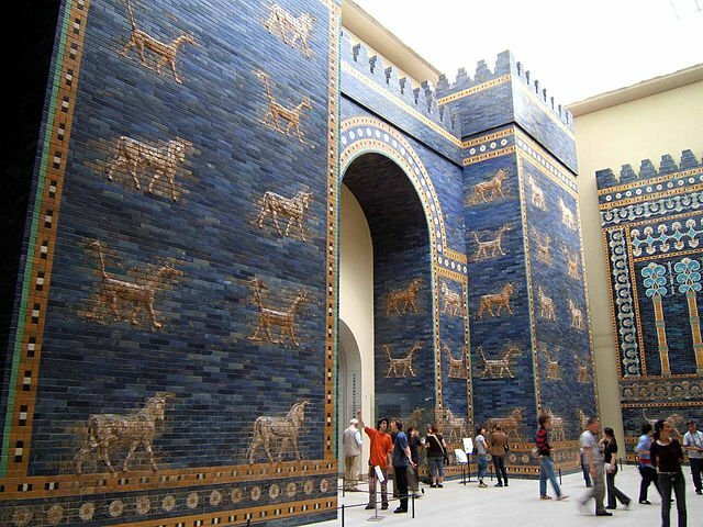 640px-Ishtar_Gate_at_Berlin_Museum